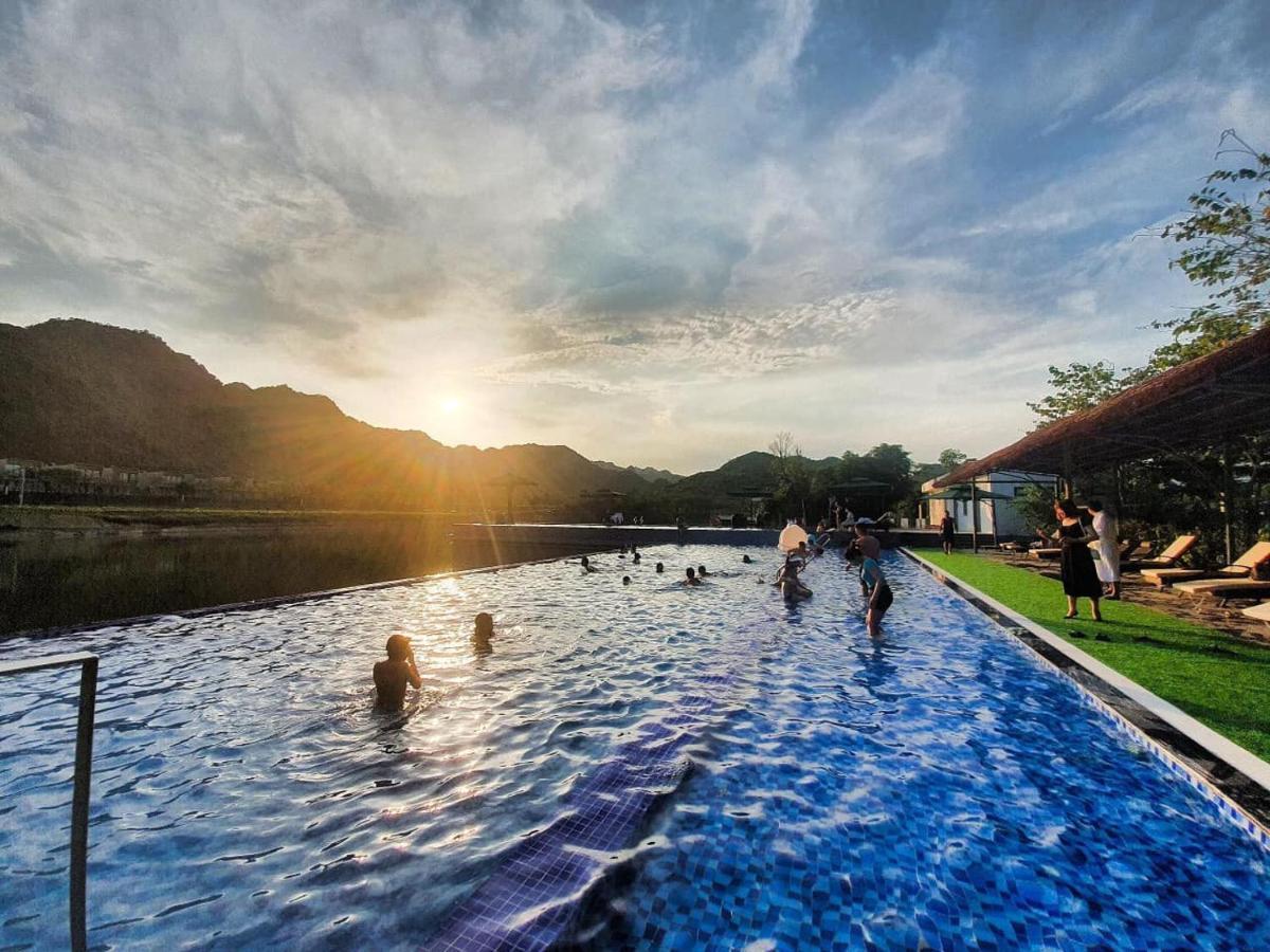 Wyndham Grand Vedana Ninh Binh Resort Exterior foto